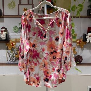 Croft & Barrow Floral Blouse - Pink and Orange size 2 X. Ptp is 26.